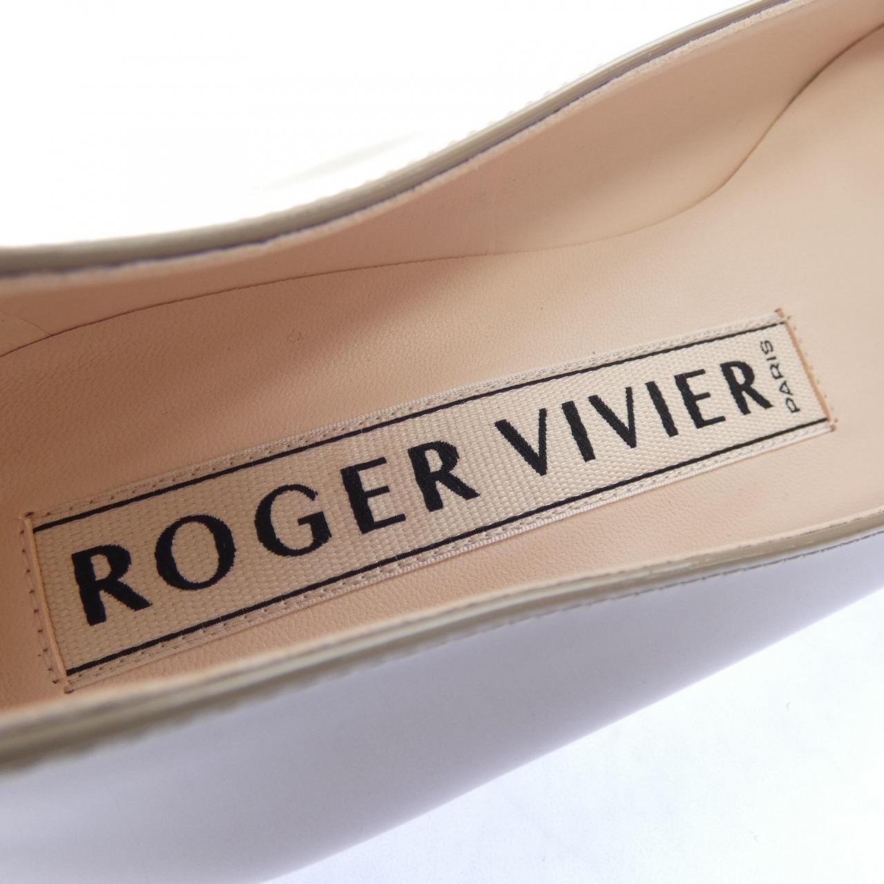 ロジェヴィヴィエ ROGER VIVIER RVW66834910D1PC415 パンプス