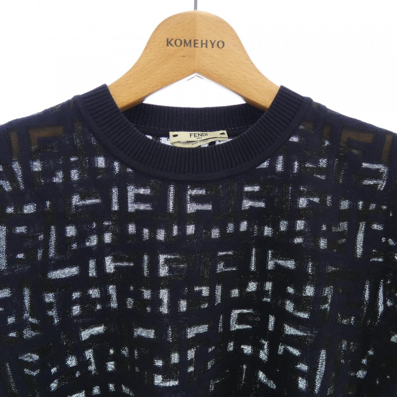 フェンディ FENDI FZY793 A7U3 ニット