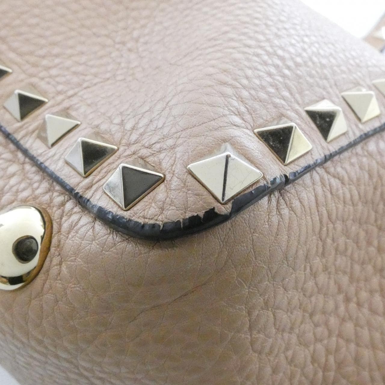 ヴァレンティノガラヴァーニ KW2B0037VSF バッグ