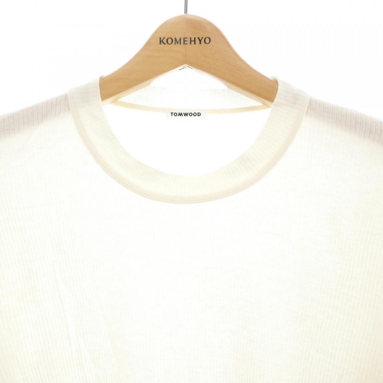トムウッド TOMWOOD Tシャツ