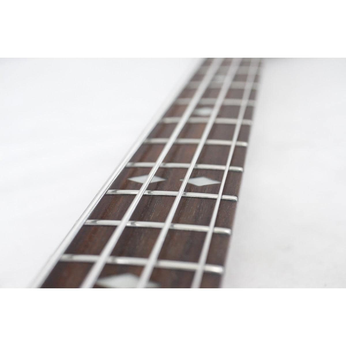 B.C.RICH  MOCKINGBIRD BASS 780JE
