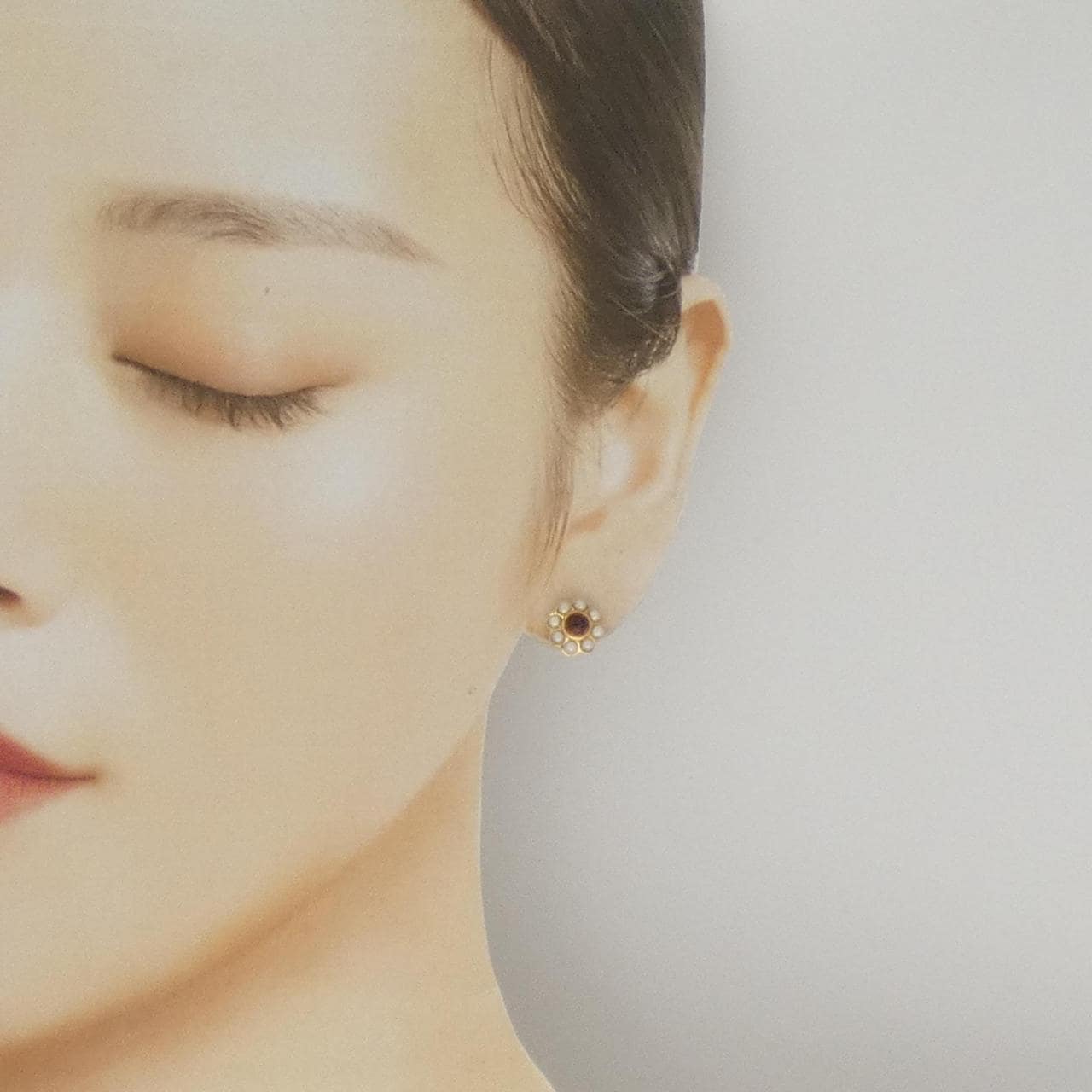 K18YG ガーネット ピアス