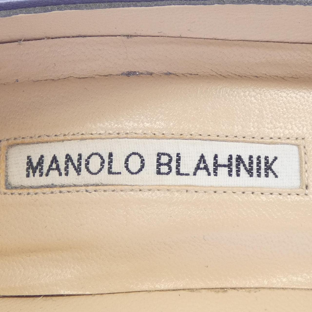 マノロブラニク MANOLO BLAHNIK パンプス