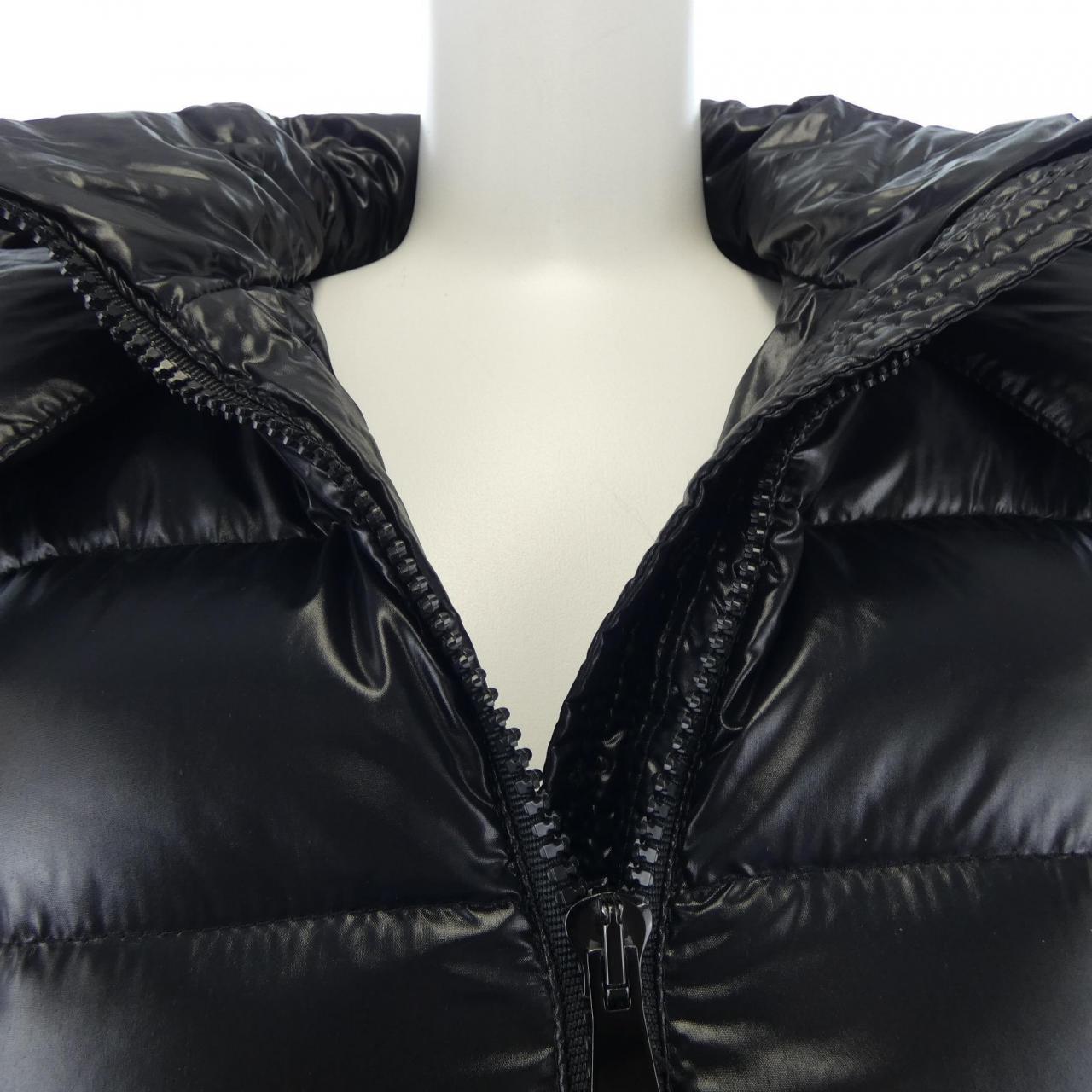 モンクレール MONCLER ダウンコート