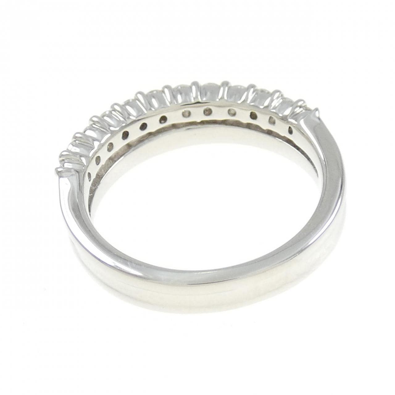 4゜C Diamond ring