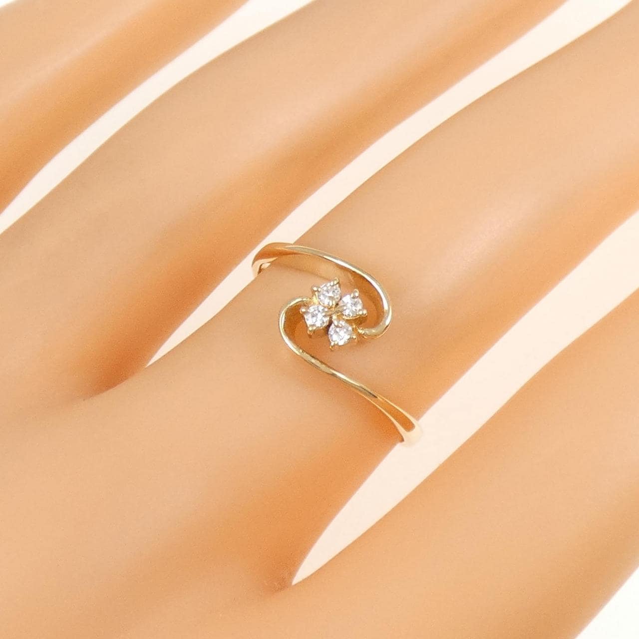 K18YG フラワー ダイヤモンド リング 0.08CT