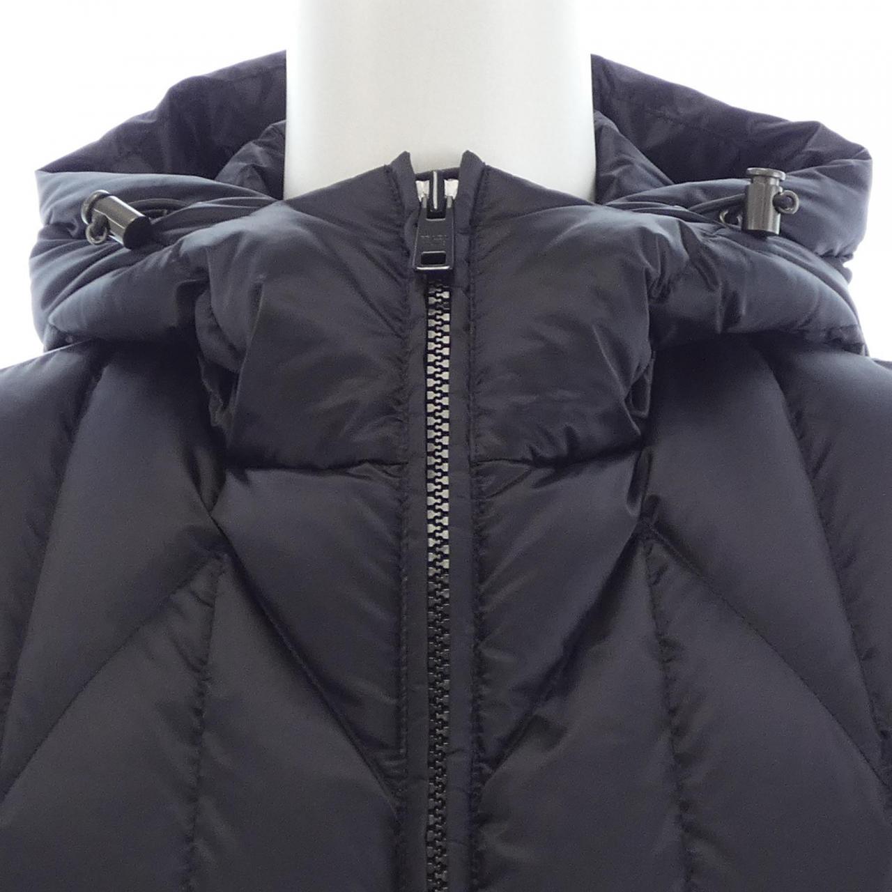 プラダ PRADA トライアングルロゴ 290984 R152 1DAB ダウンジャケット