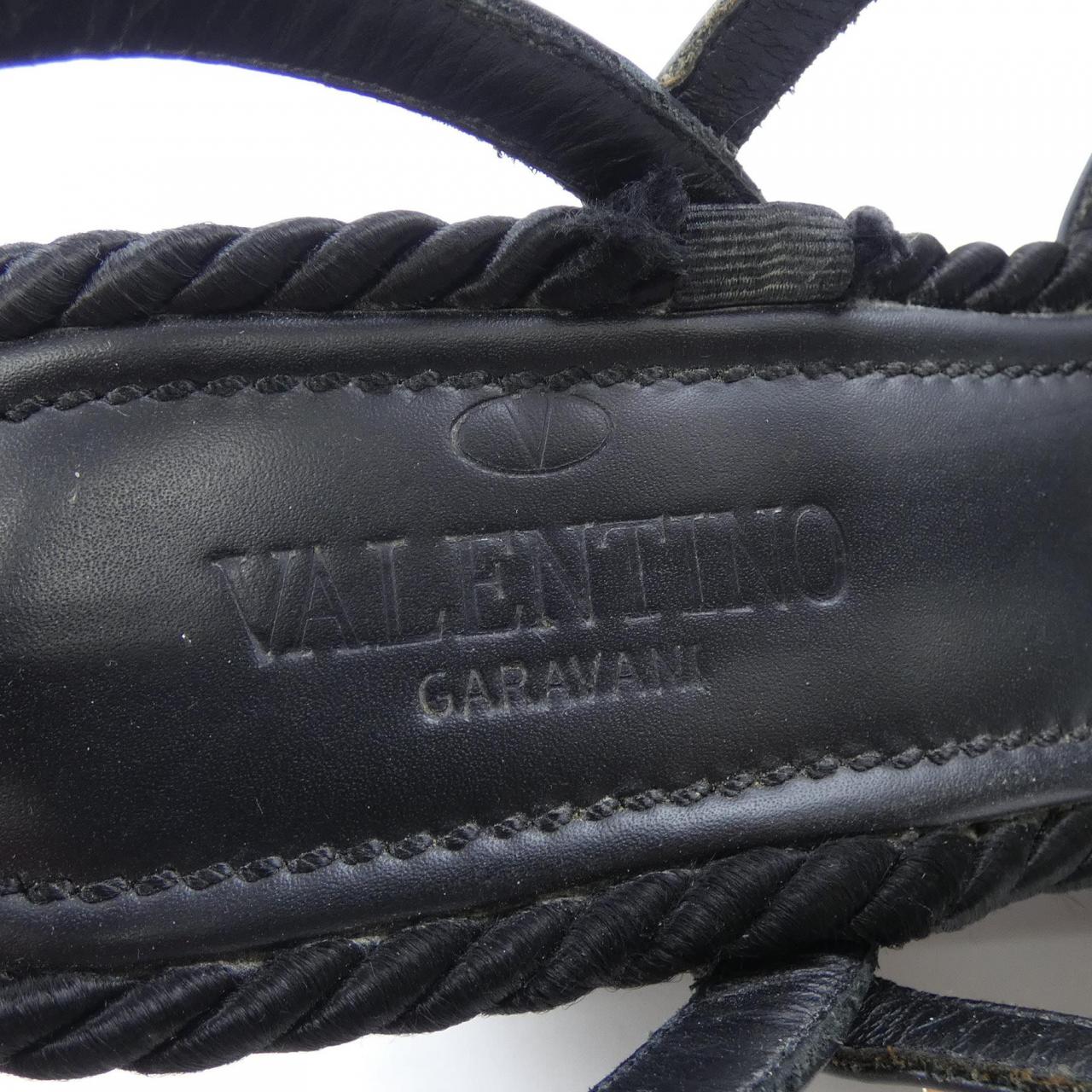 ヴァレンティノガラヴァーニ VALENTINO GARAVANI TW2S0F95 サンダル