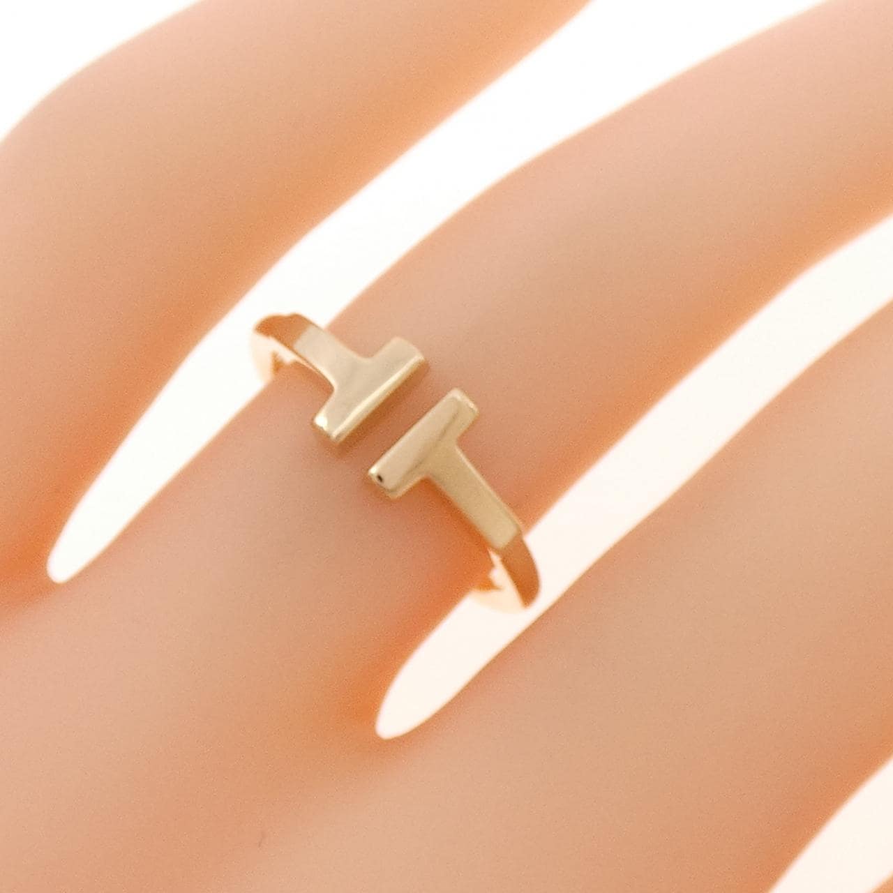 ティファニー Tワイヤー リング