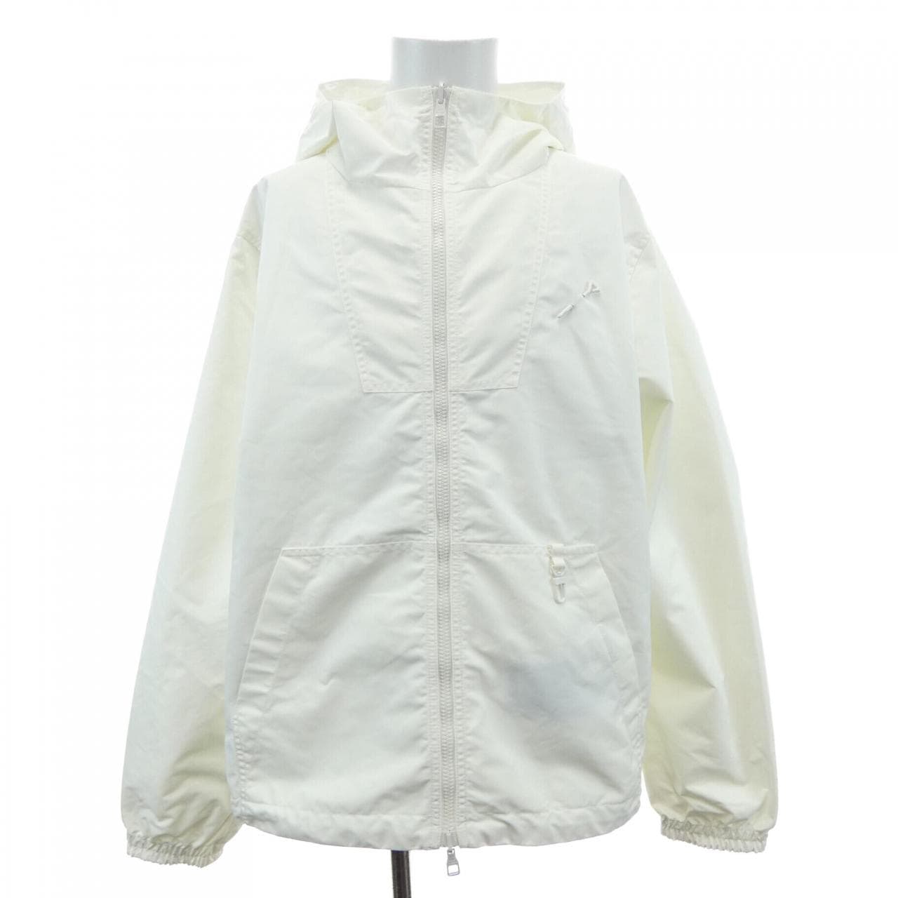 ルイヴィトン LOUIS VUITTON モノグラムリバーシブルナイロンウインドブレーカー HLB46WMO6 ジャケット