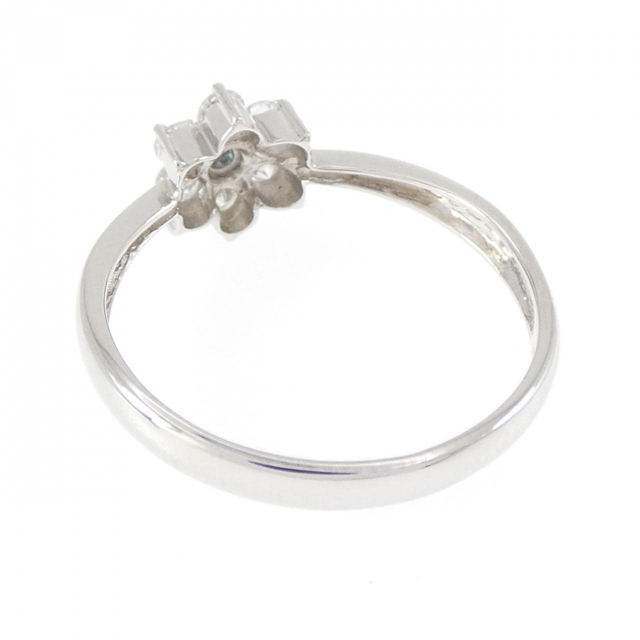 PT900 フラワー ダイヤモンド リング 0.30CT