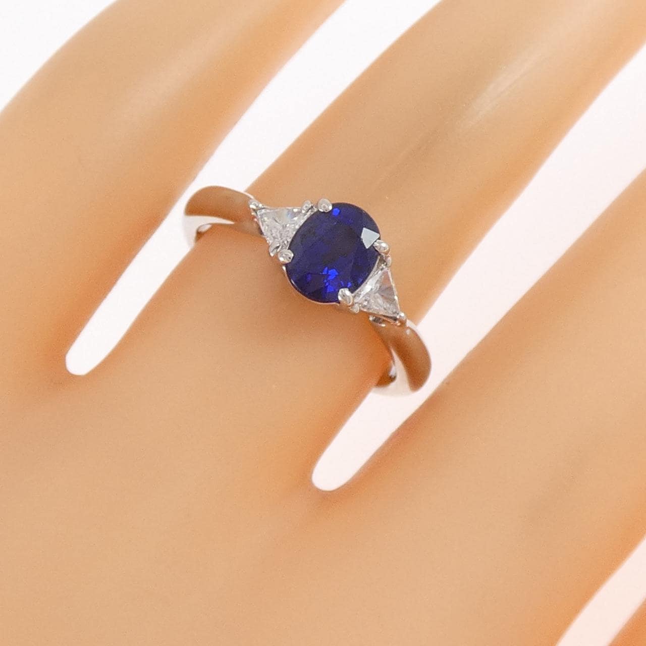 PT900 サファイヤ リング 1.22CT