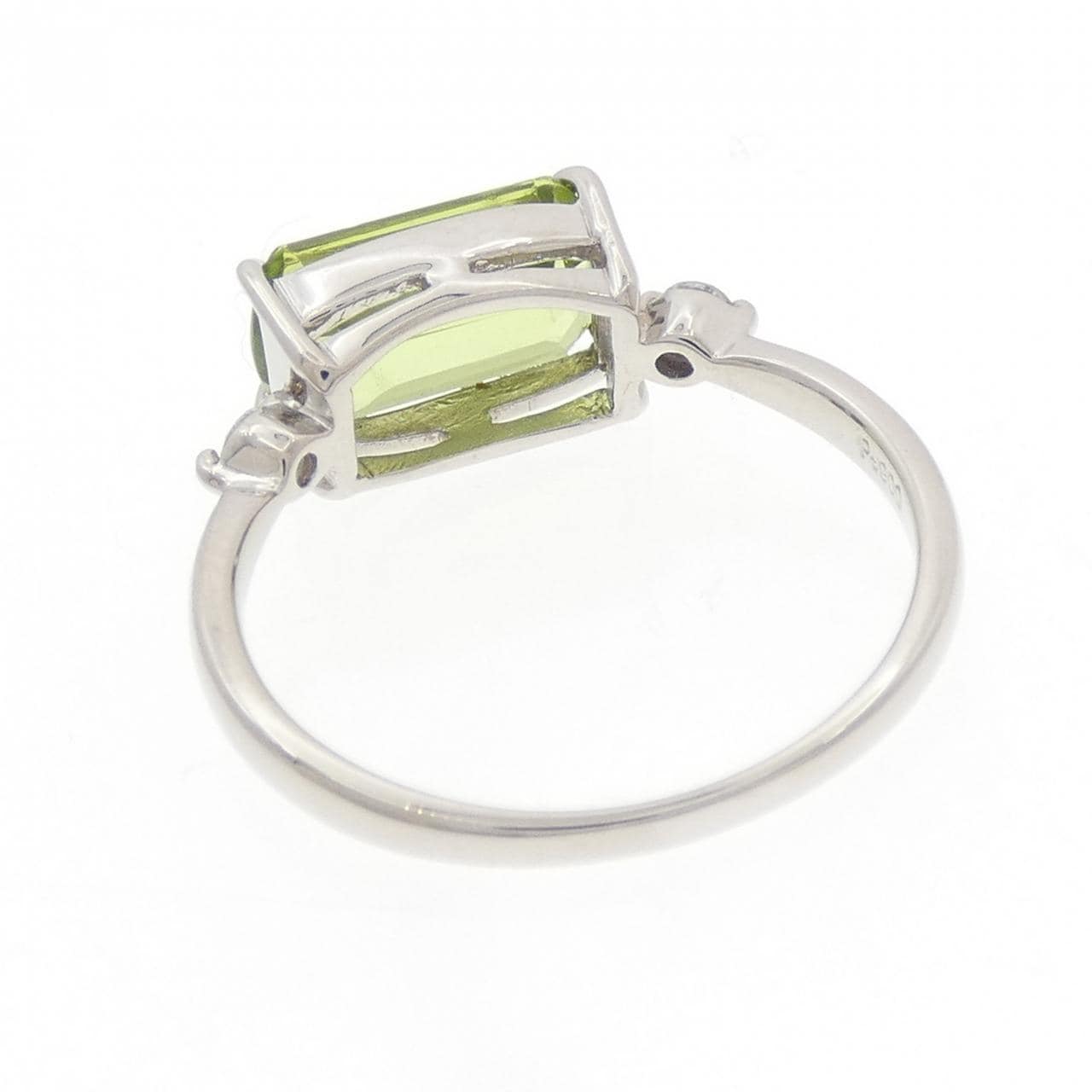 PT900 ペリドット リング 2.24CT