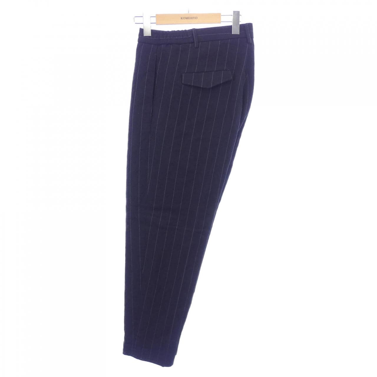 TAGLIATORE Pants