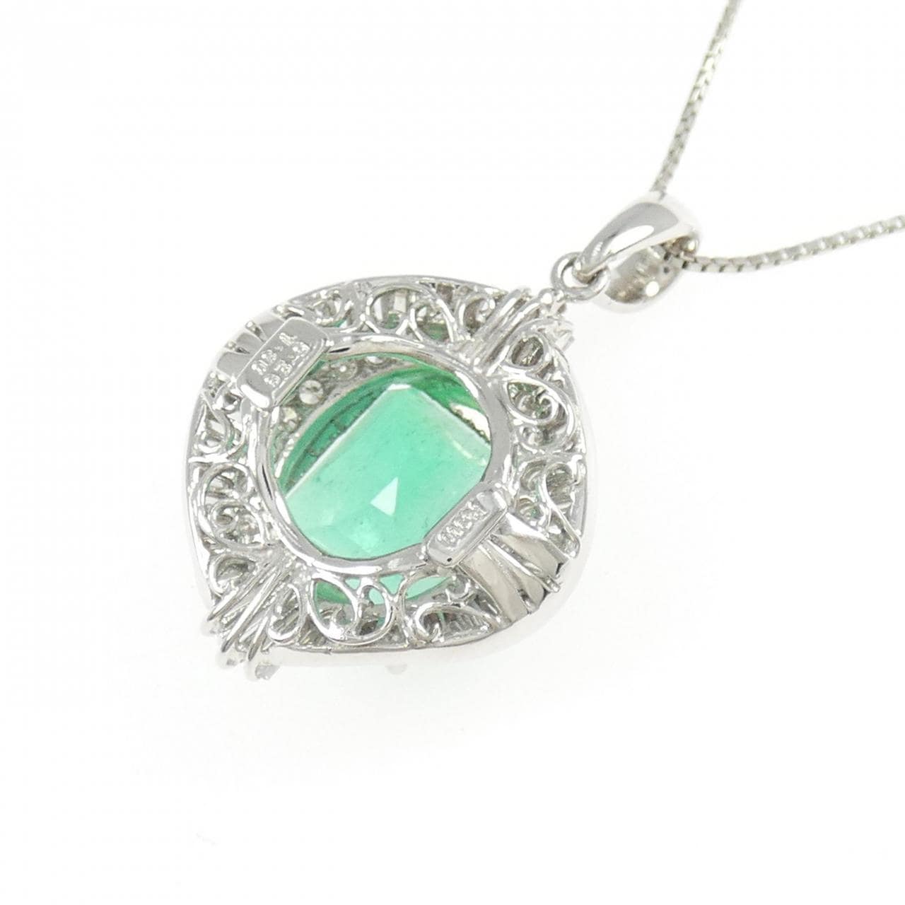 PT900/PT850 エメラルド ネックレス 5.29CT コロンビア産