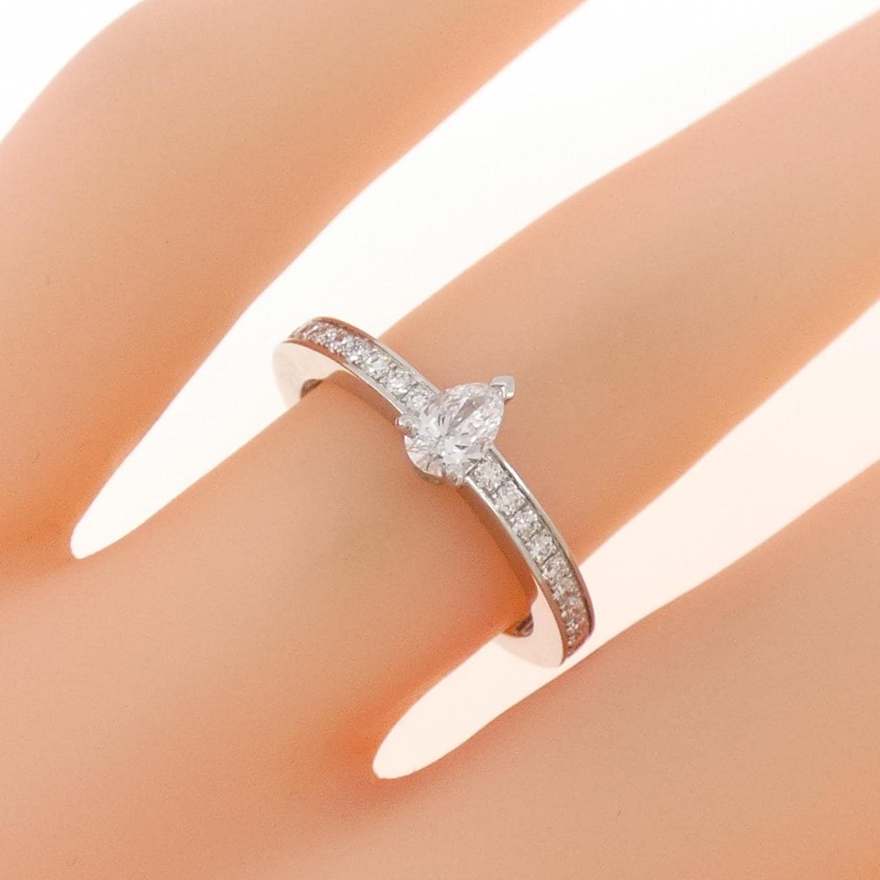 ショーメ ジョゼフィーヌ トリオン ドゥ ショーメ リング