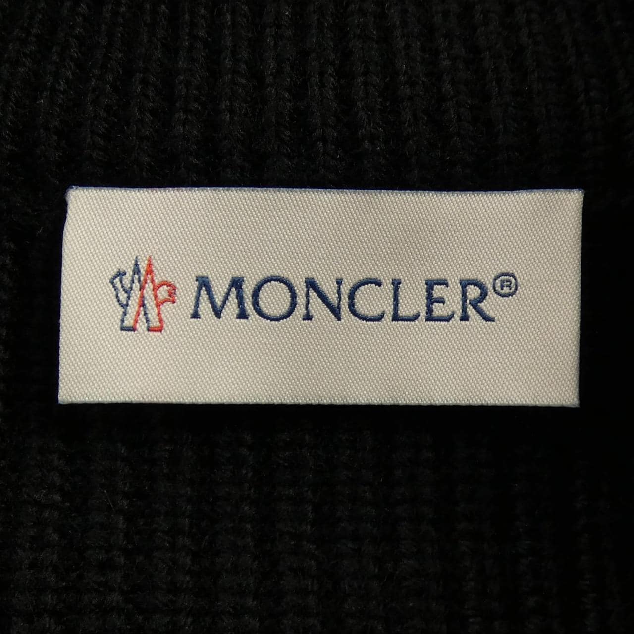 モンクレール MONCLER 20939B00038 ダウンジャケット
