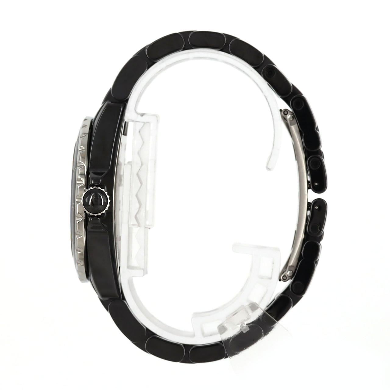 シャネル J12 38mmセラミック H0685 セラミック 自動巻