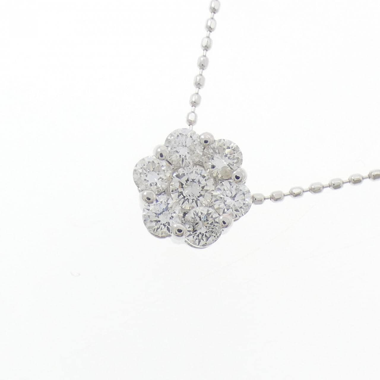 K18WG フラワー ダイヤモンド ネックレス 0.50CT