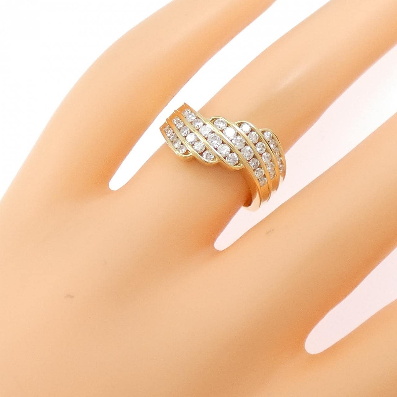 K18YG ダイヤモンド リング 0.75CT