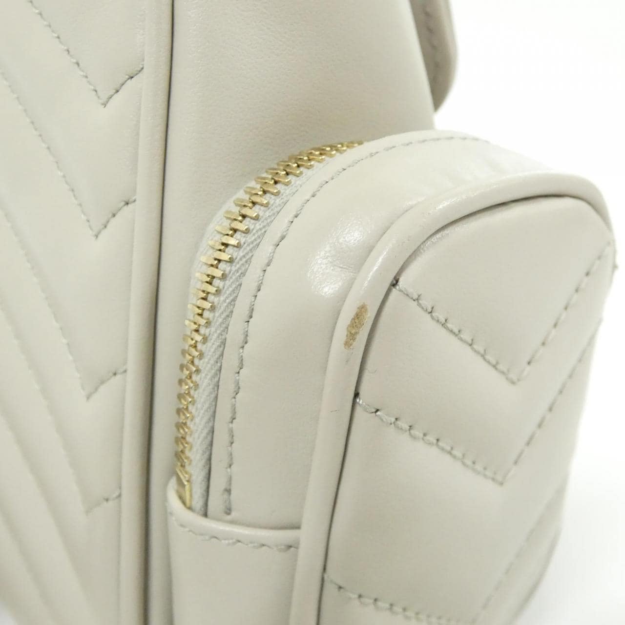 グッチ GG MARMONT 2 795228 AADPJ ショルダーバッグ