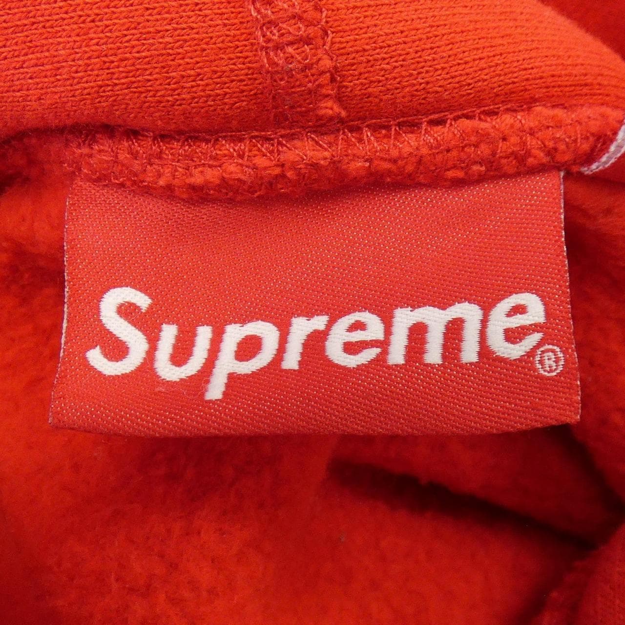 シュプリーム SUPREME パーカー