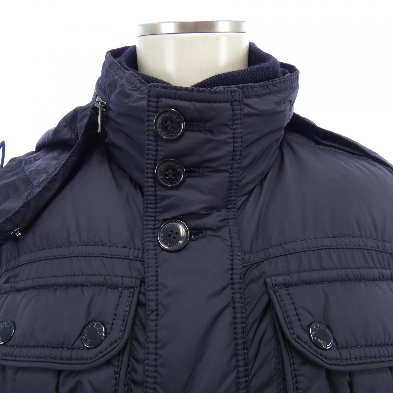 モンクレール MONCLER ダウンジャケット