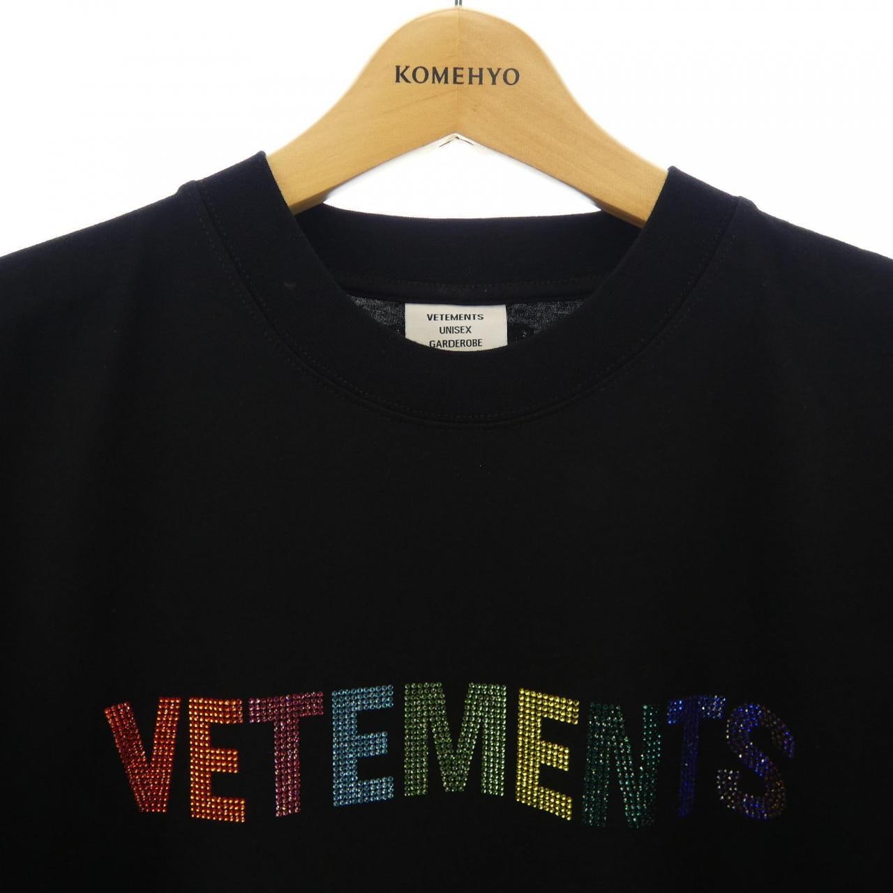 ヴェトモン VETEMENTS UE52TR510B Tシャツ