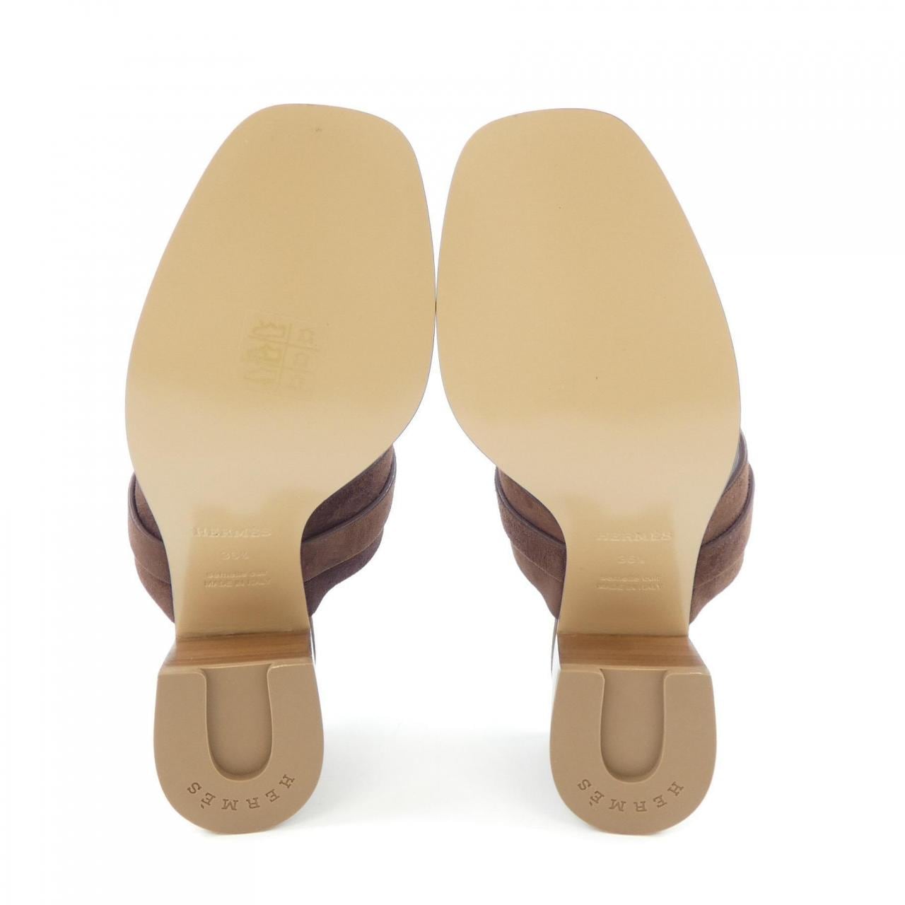 エルメス HERMES キュート グレナンバックル 251211Z サンダル