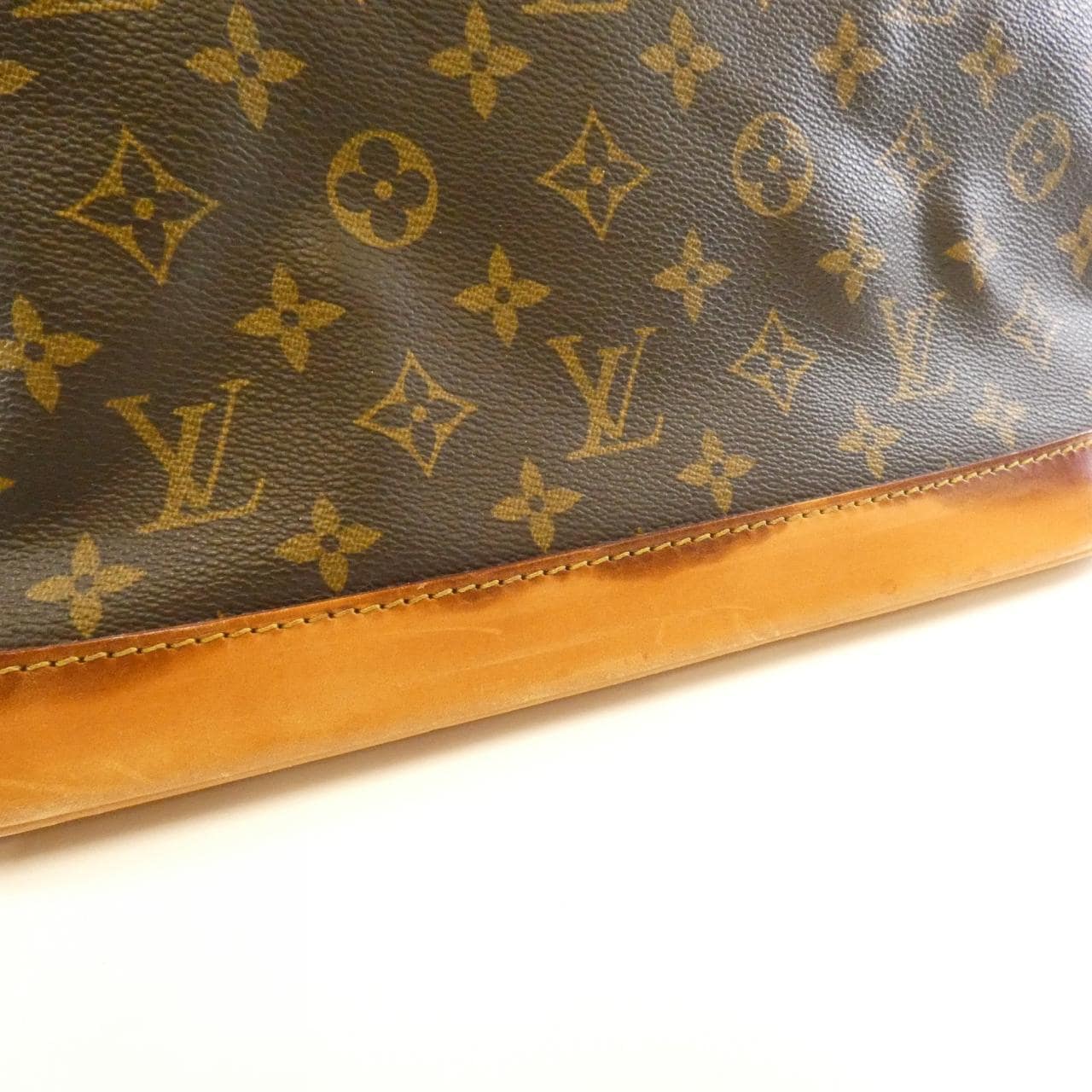 ルイヴィトン モノグラム アルマ PM M51130 バッグ