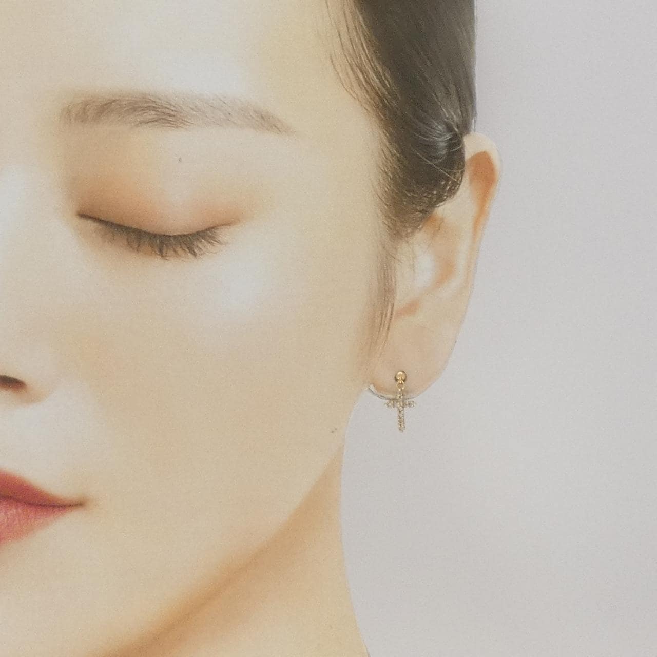 K18YG クロス ダイヤモンド ピアス 0.30CT