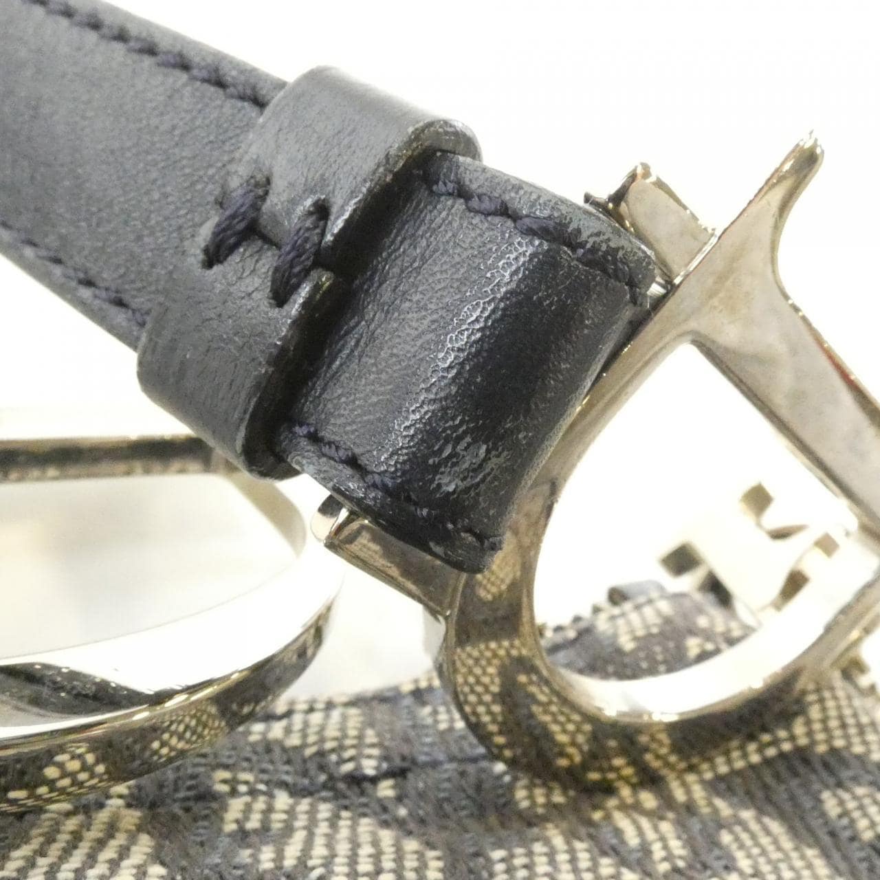 クリスチャンディオール ショルダーバッグ