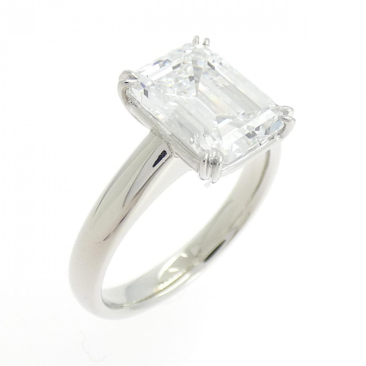 PT900 ダイヤモンド リング 2.627CT E VVS2 エメラルドカット
