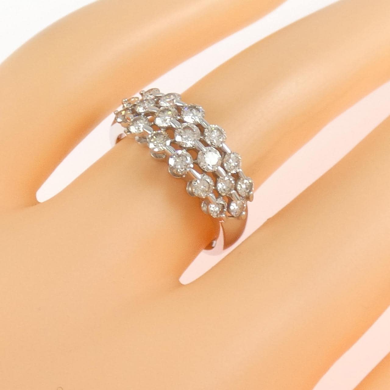 K18WG ダイヤモンド リング 1.00CT