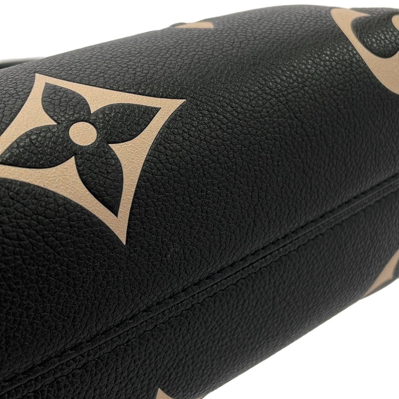 ルイヴィトン バイカラー モノグラム アンプラント オンザゴー PM M45659 バッグ