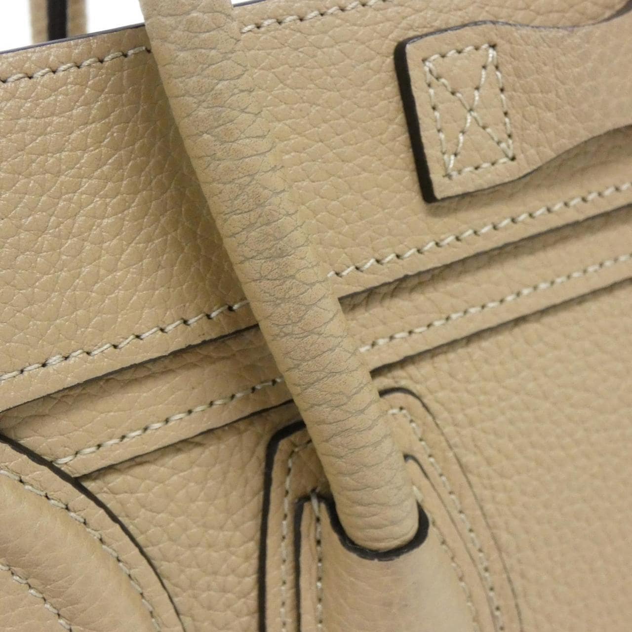 CELINE Luggage Nano 购物袋 189243DRU 包