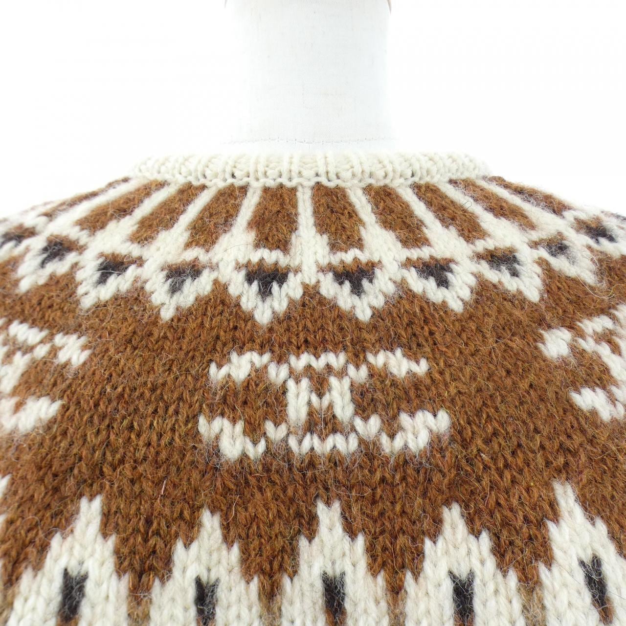 セリーヌ CELINE トリオンフ クルーネックセーター 2ADJ7823V ニット