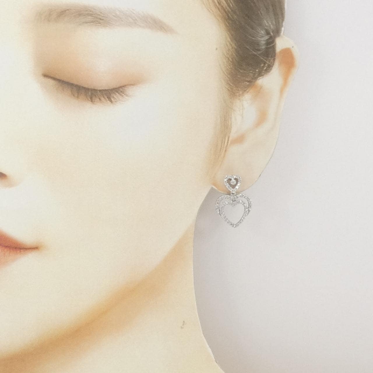 K14WG ハート ダイヤモンド ピアス 0.64CT