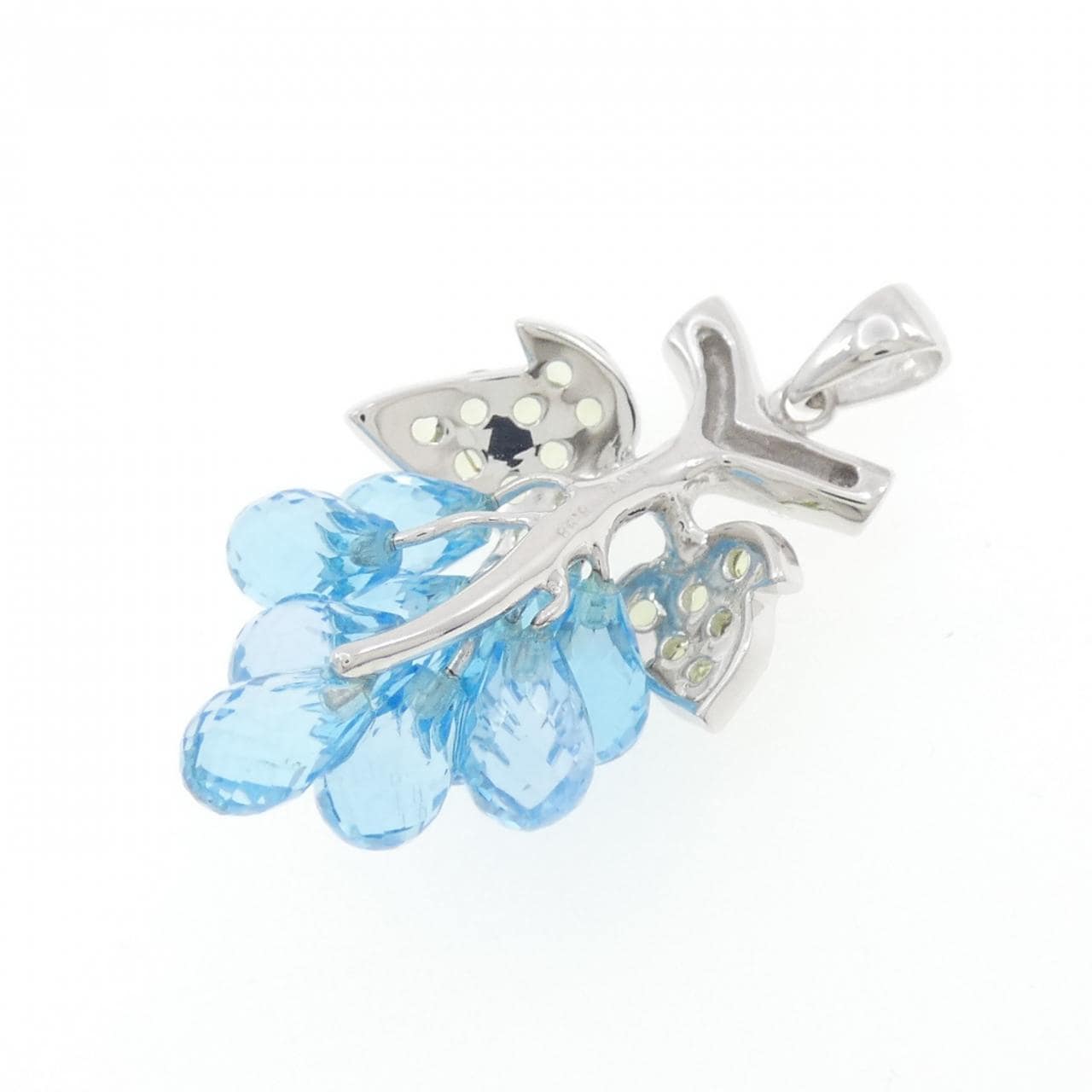 K18WG グレープ ブルートパーズ ペンダント 8.98CT