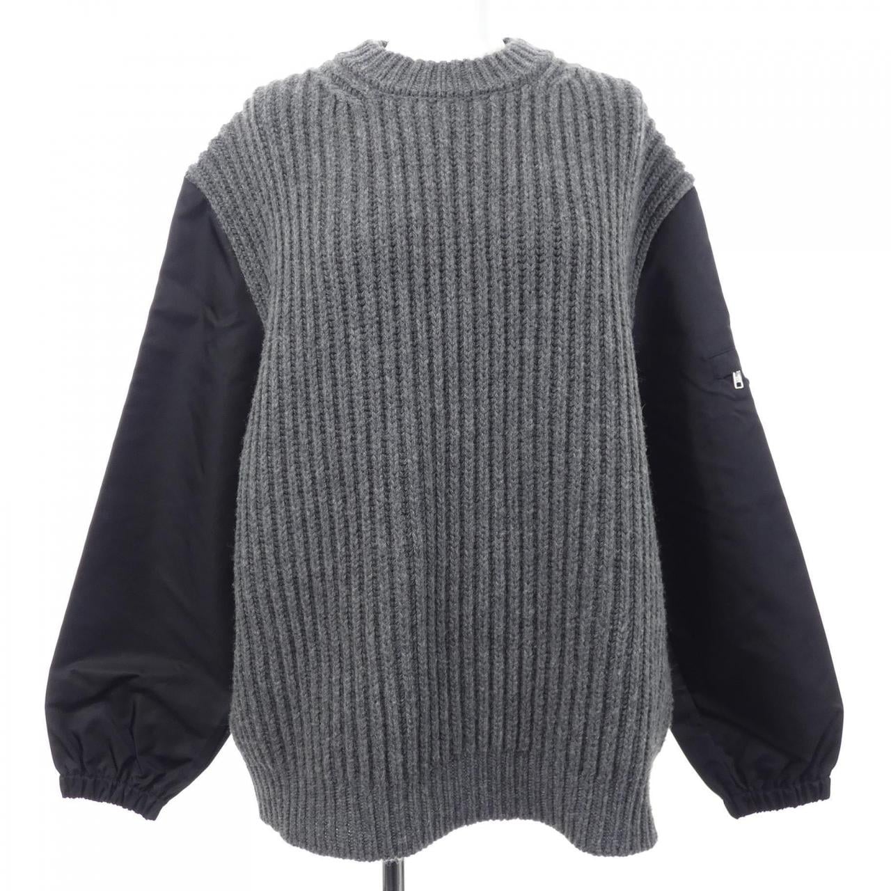 プラダ PRADA トライアングルロゴ P24R1P S222 109R ニット