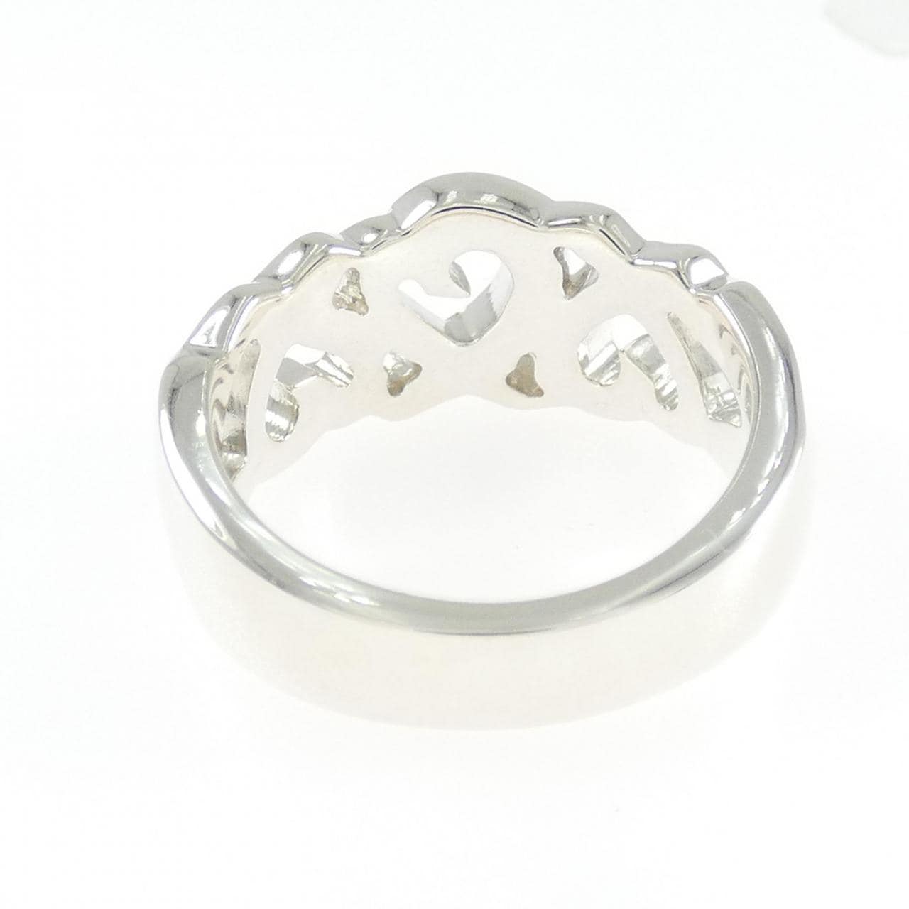 ティファニー トリプルラビングハート リング