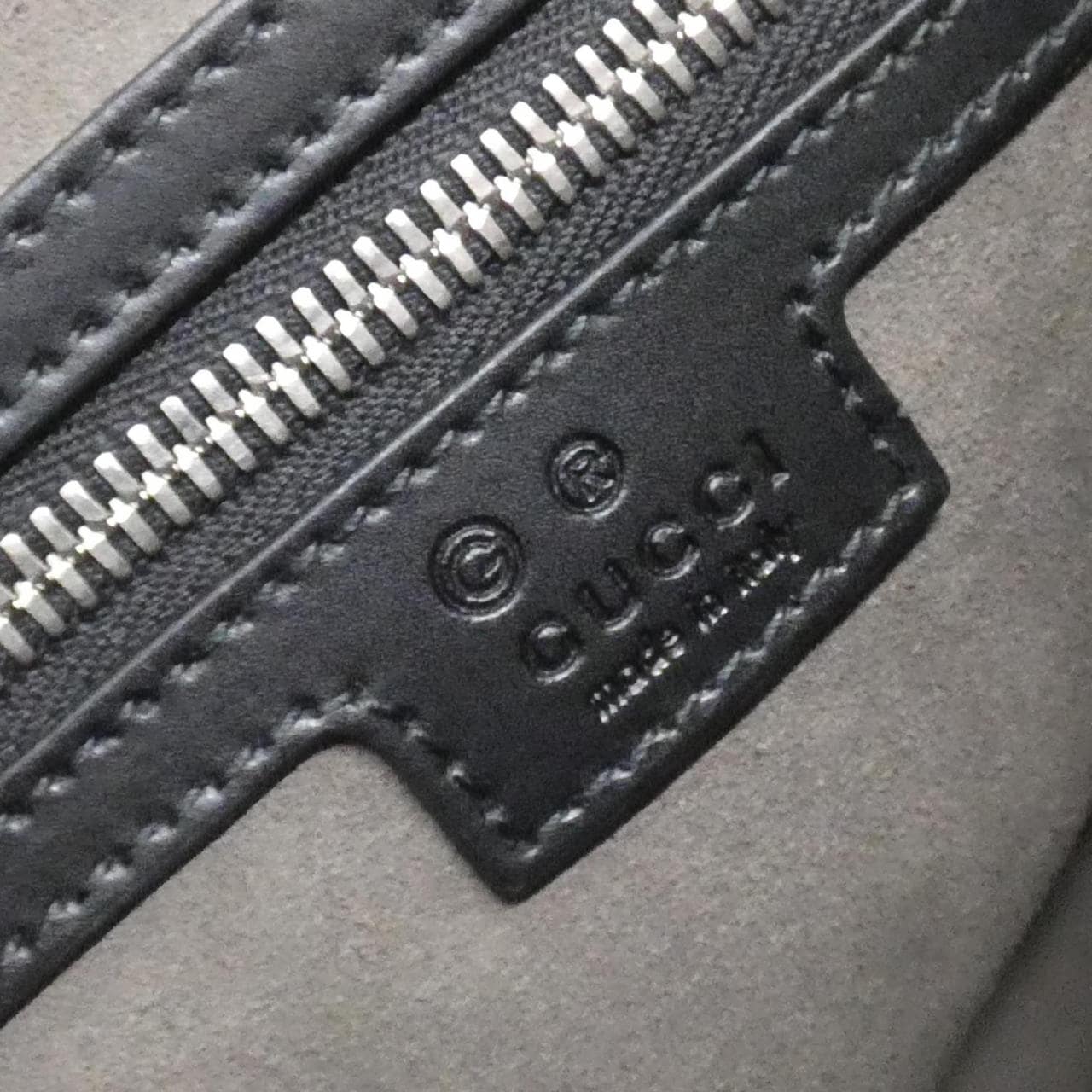 グッチ 779865 K5RLN ショルダーバッグ