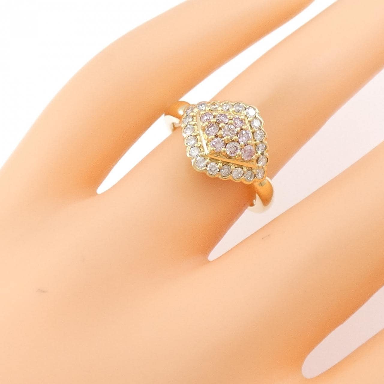 K18YG ピンクダイヤモンド リング 0.32CT