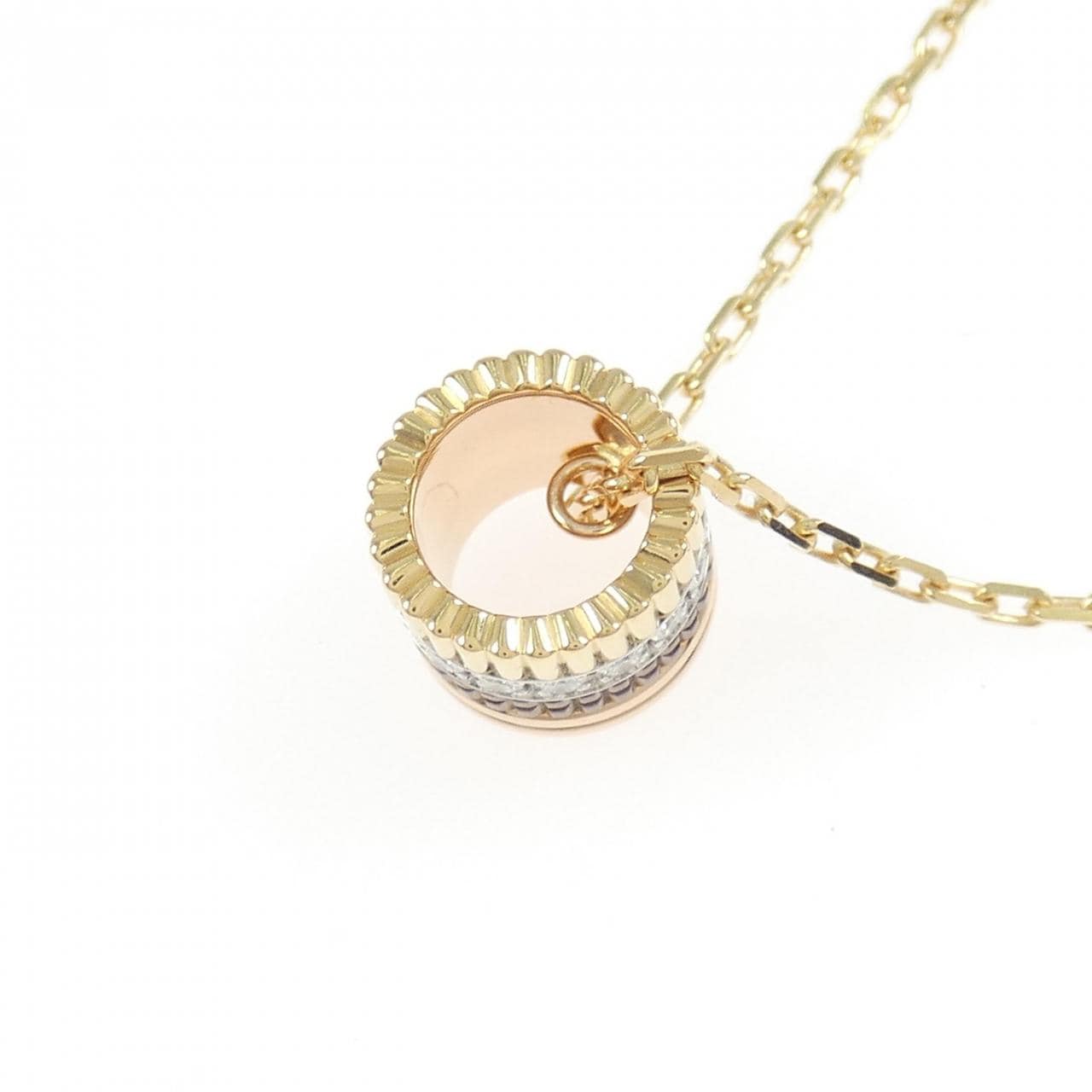 ブシュロン キャトル クラシック ラージ ネックレス