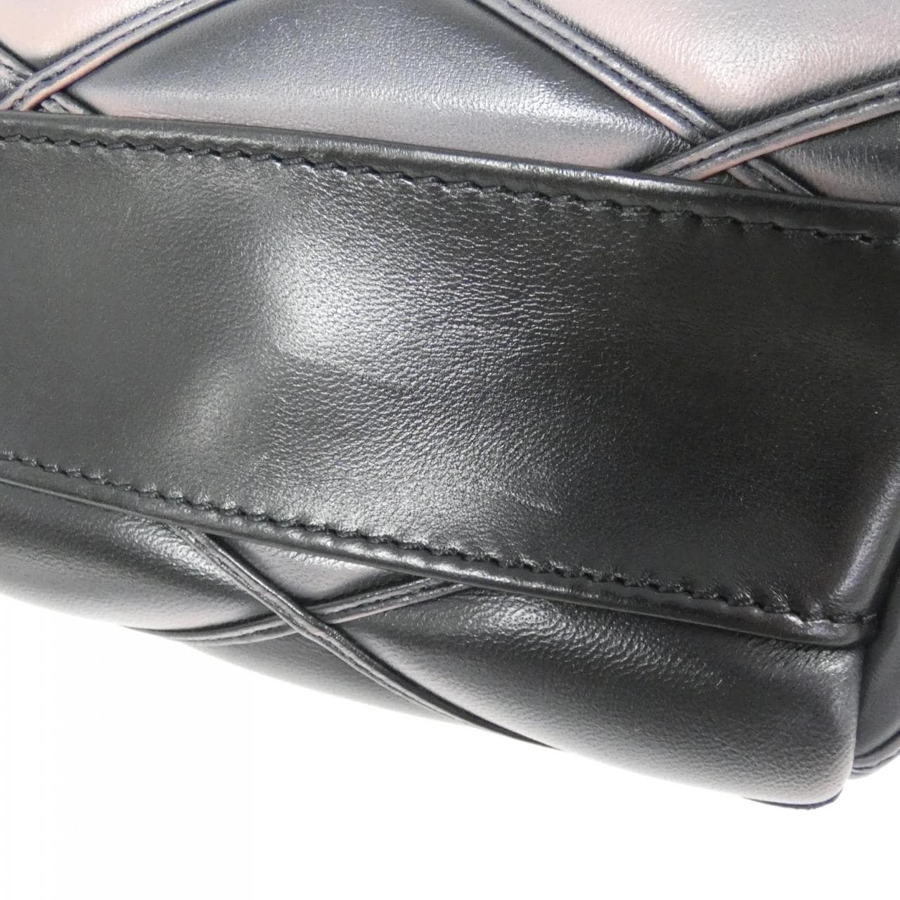 LOUIS VUITTON GO-14 MM M23569 斜挎包