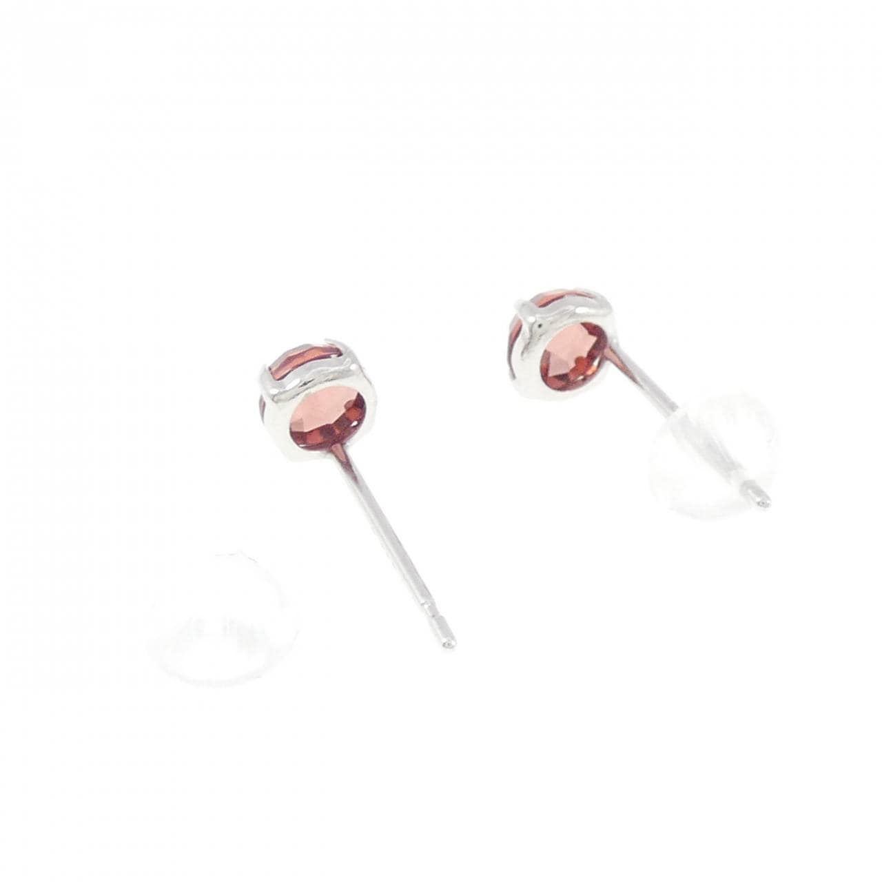 【新品】PT900 ガーネット ピアス 0.60CT