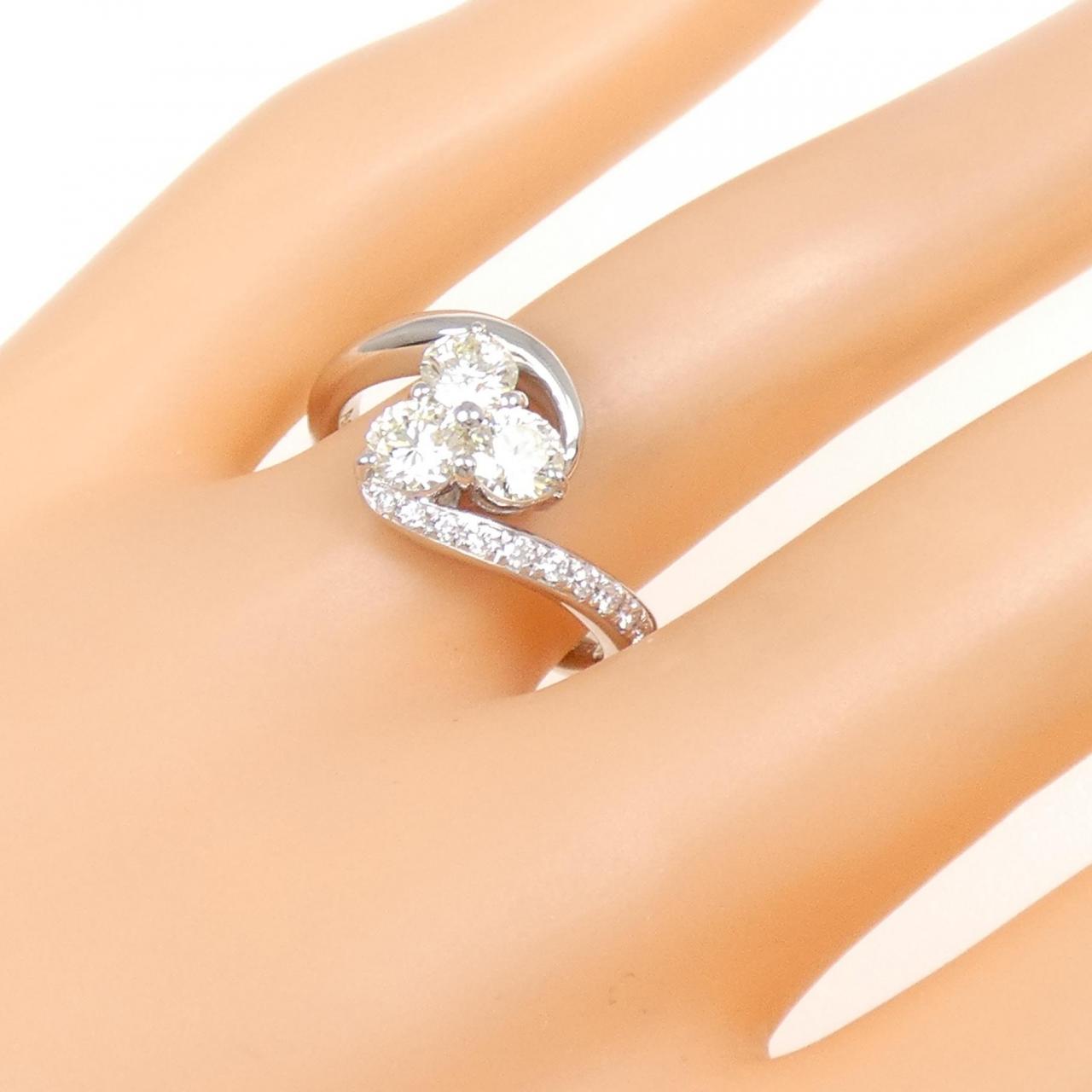 PT900 ダイヤモンド リング 0.906CT