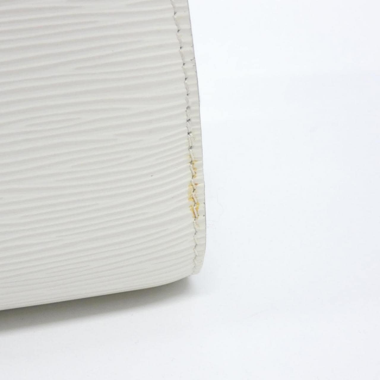 ルイヴィトン エピ ポンヌフ PM M5907J バッグ