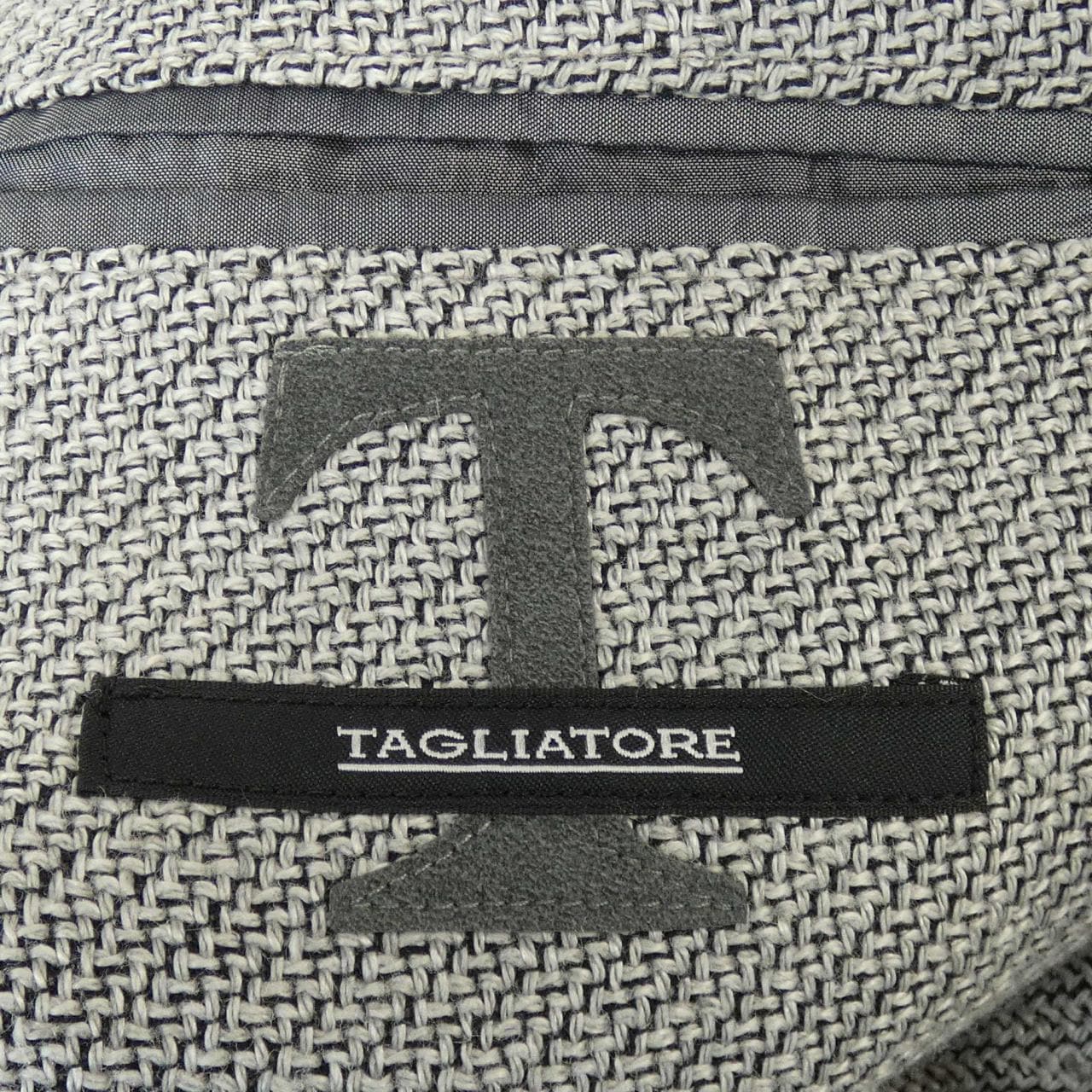 タリアトーレ TAGLIATORE ジャケット