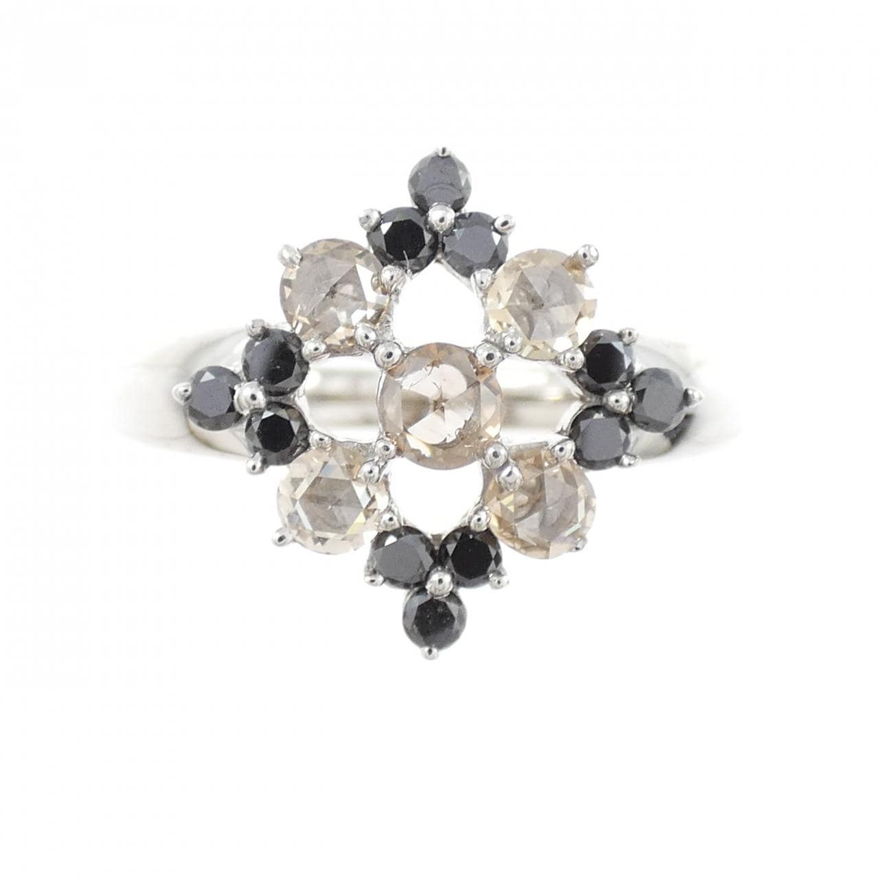 K18WG ダイヤモンド リング 0.70CT